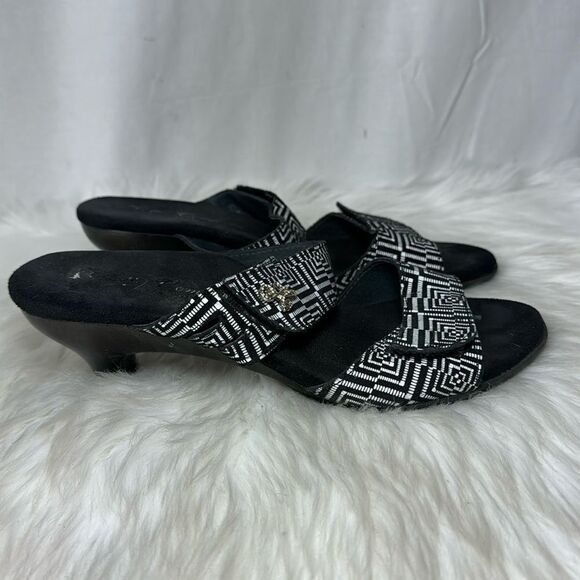 Helle Comfort Kitten Heel Graphic Print Adjustable Mules Slides Sz 40/US 9.5-10 - Picture 4 of 6